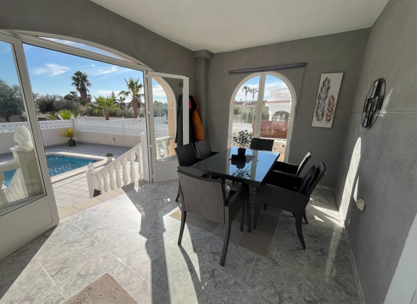 Resale - Villa - Benijofar - Monte Azul