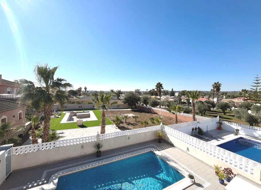 Resale - Villa - Benijofar - Monte Azul