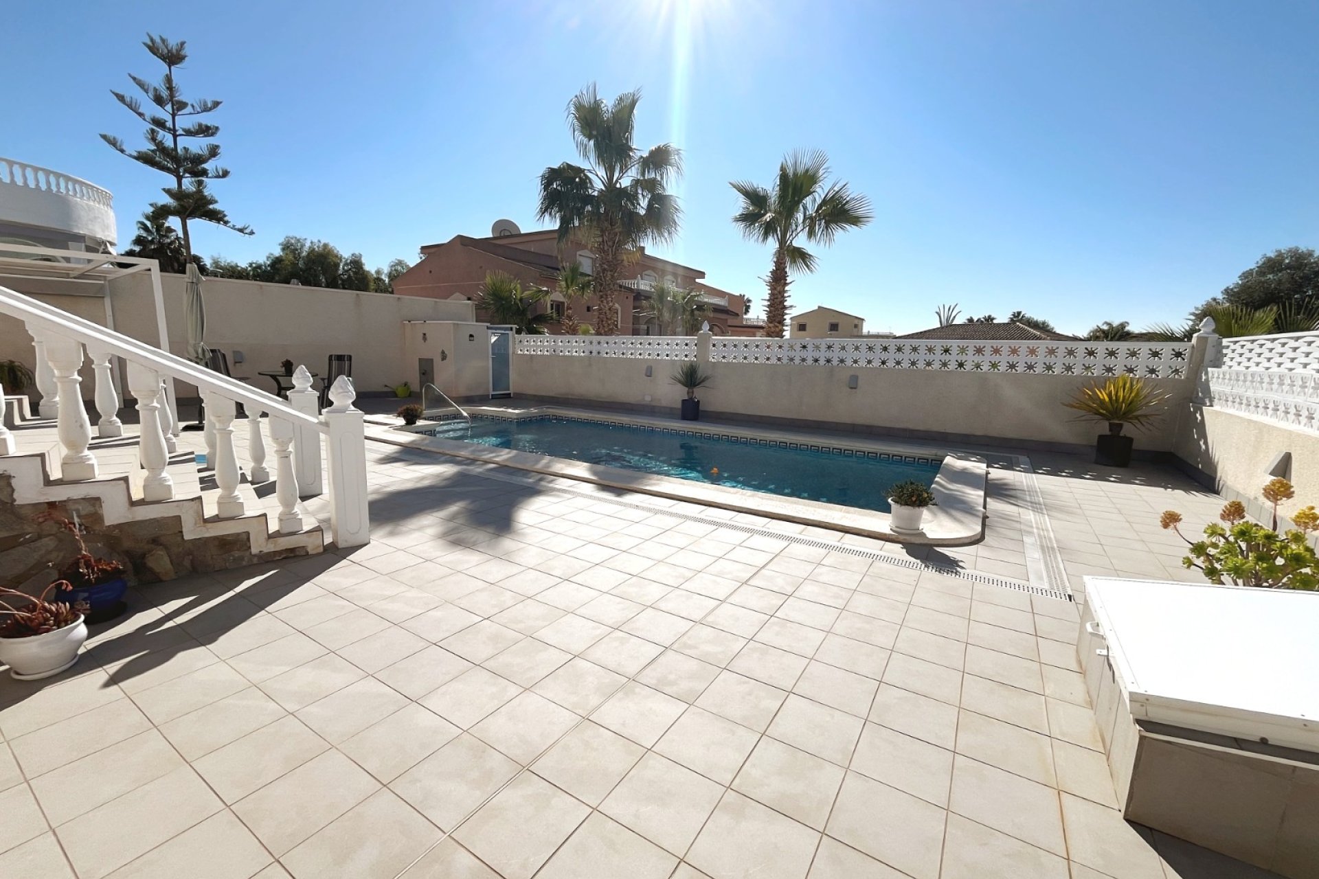 Resale - Villa - Benijofar - Monte Azul