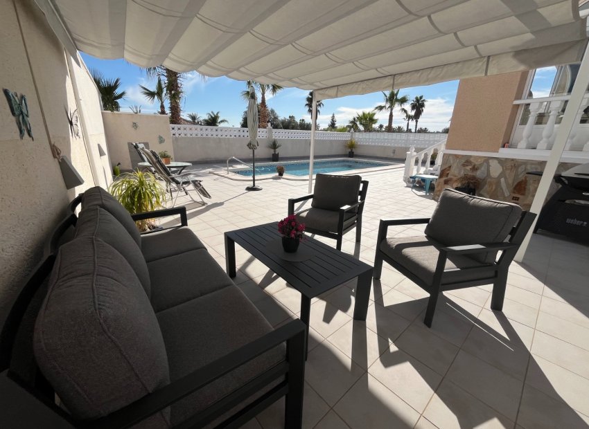 Resale - Villa - Benijofar - Monte Azul