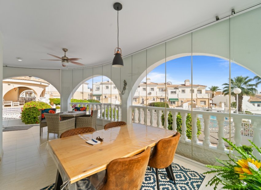 Resale - Villa - Benijofar - Monte Azul