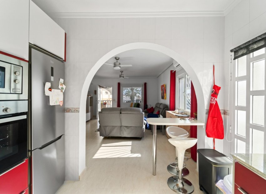 Resale - Villa - Benijofar - Monte Azul
