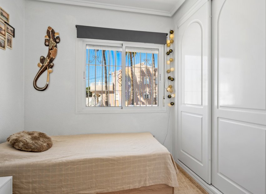 Resale - Villa - Benijofar - Monte Azul