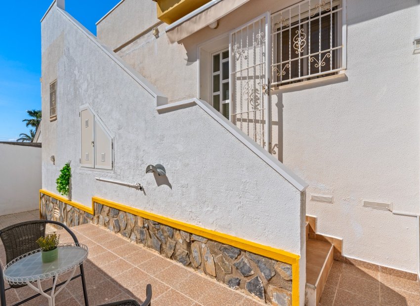 Resale - Villa - Benijofar - Monte Azul