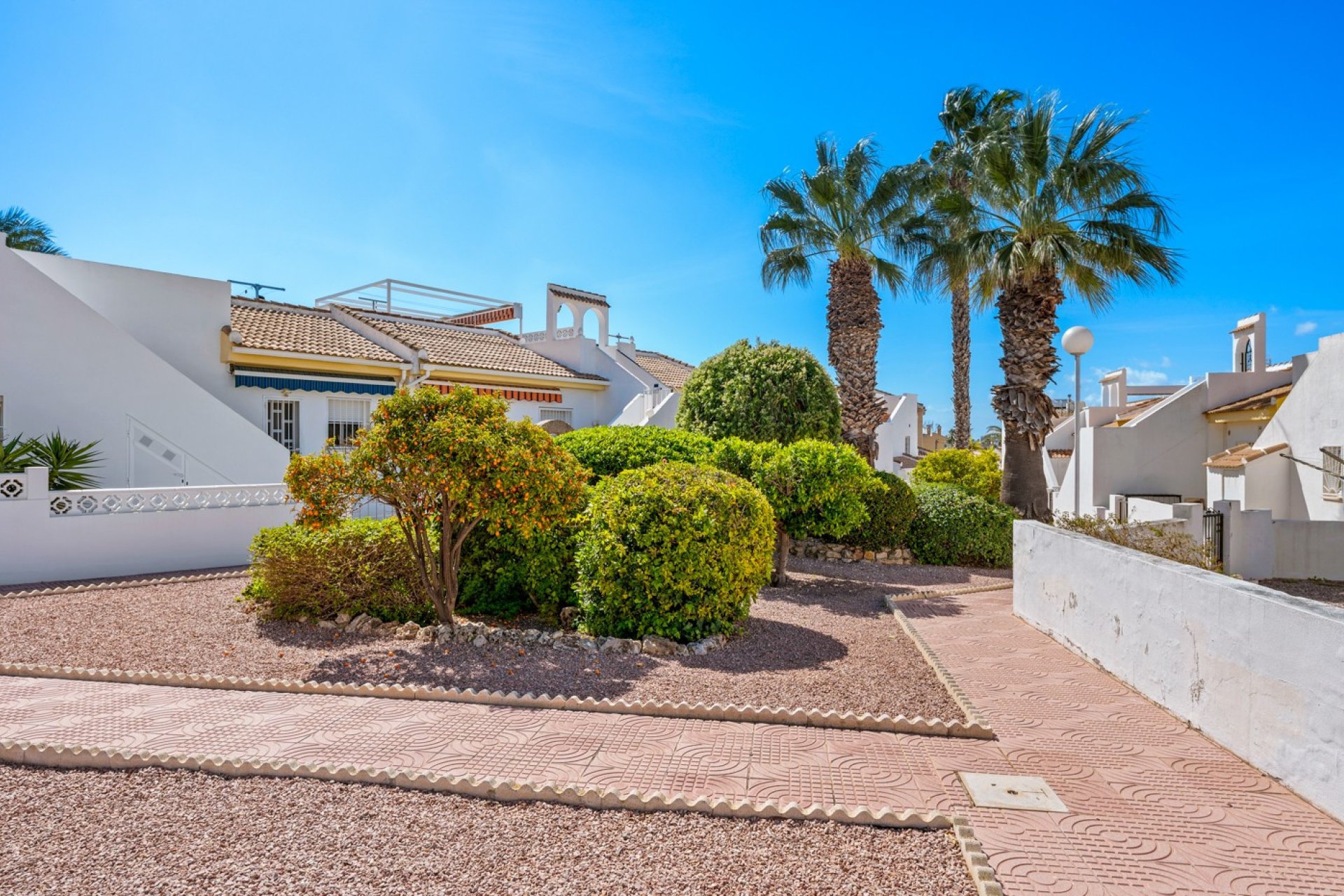 Resale - Villa - Benijofar - Monte Azul