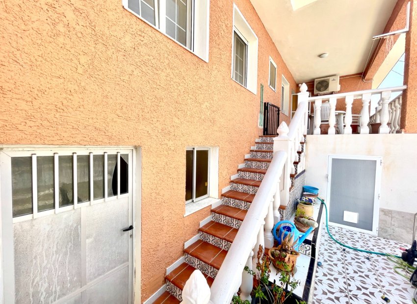 Resale - Villa - Benijofar - Pueblo