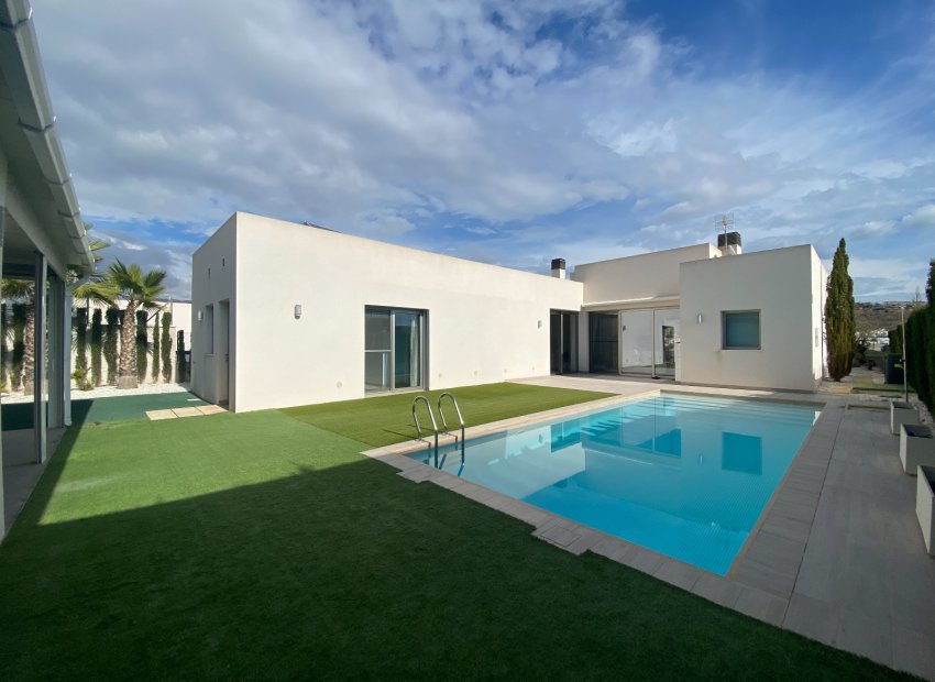 Resale - Villa - Benijofar