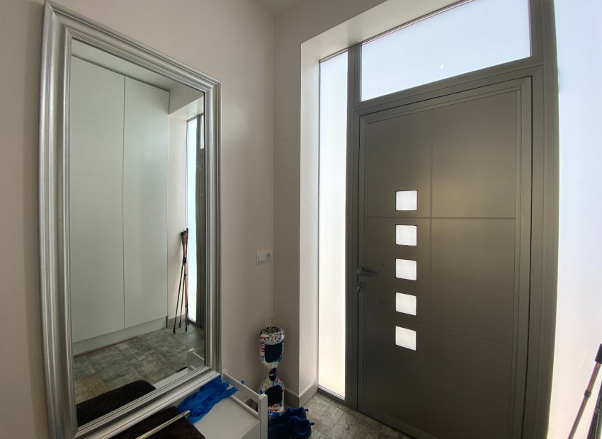 Resale - Villa - Benijofar