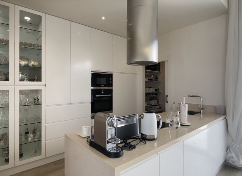 Resale - Villa - Benijofar