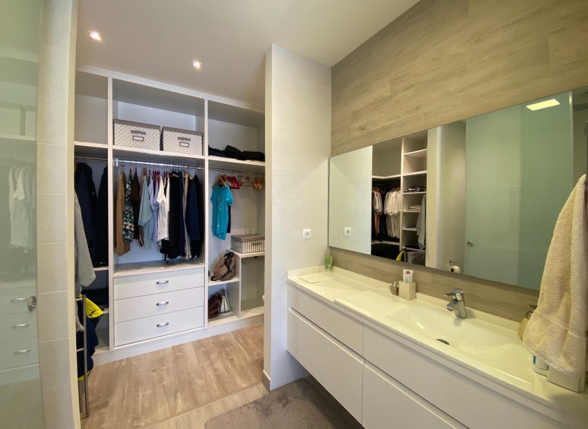 Resale - Villa - Benijofar