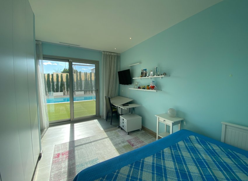 Resale - Villa - Benijofar