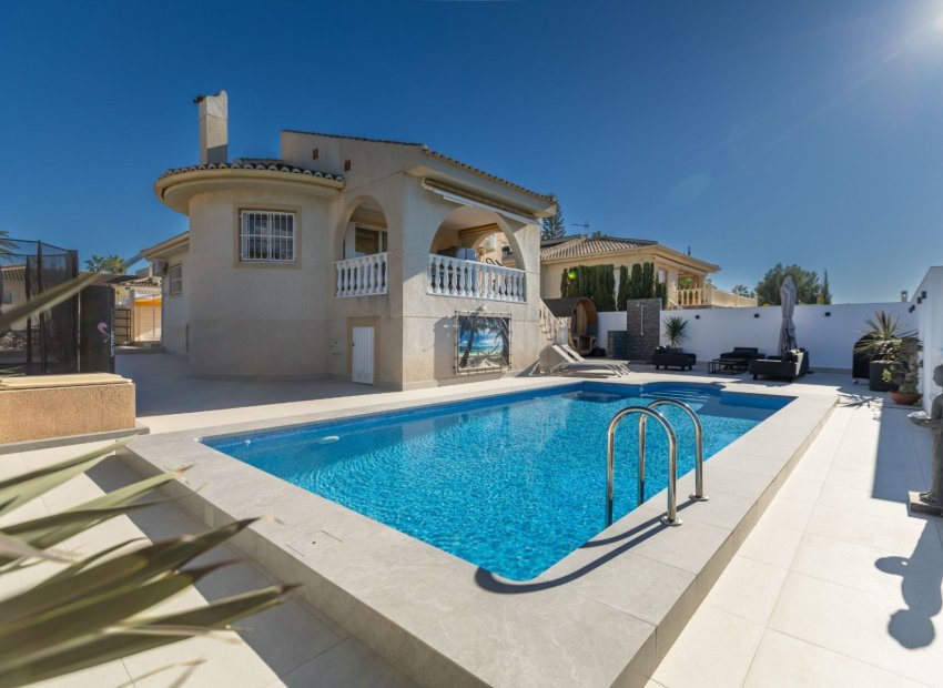 Resale - Villa - Benijofar