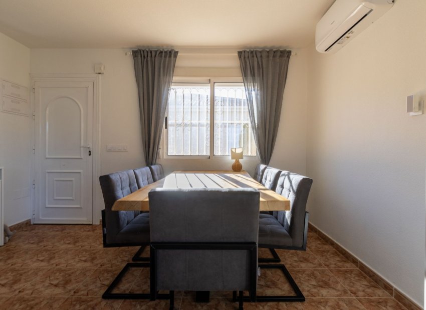 Resale - Villa - Benijofar