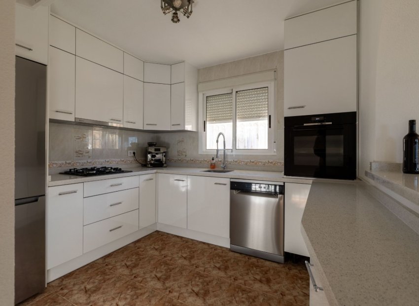 Resale - Villa - Benijofar