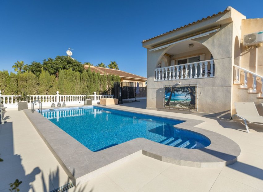 Resale - Villa - Benijofar
