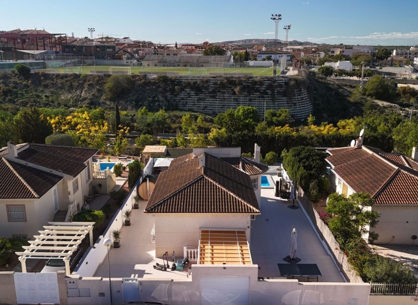 Resale - Villa - Benijofar