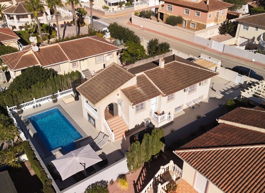 Resale - Villa - Benijofar