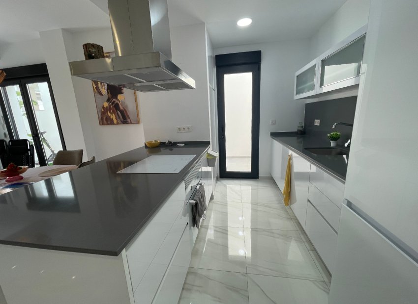 Resale - Villa - Benijofar