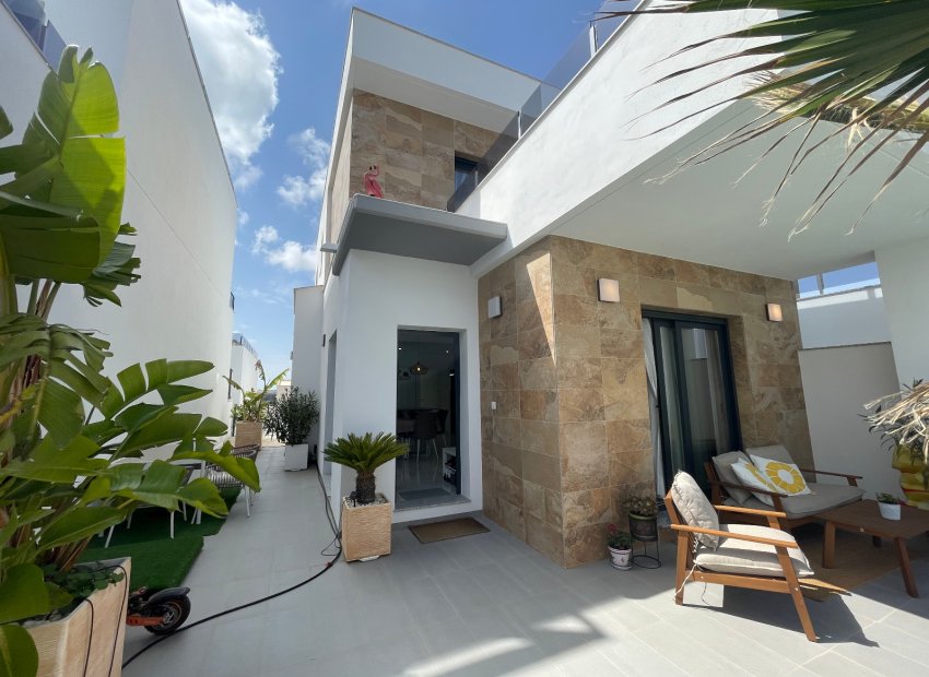 Resale - Villa - Benijofar