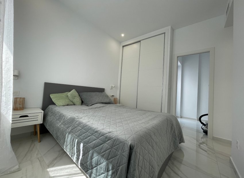 Resale - Villa - Benijofar