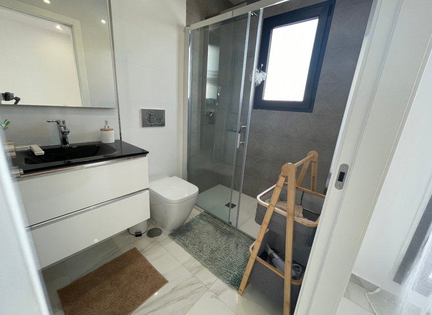 Resale - Villa - Benijofar