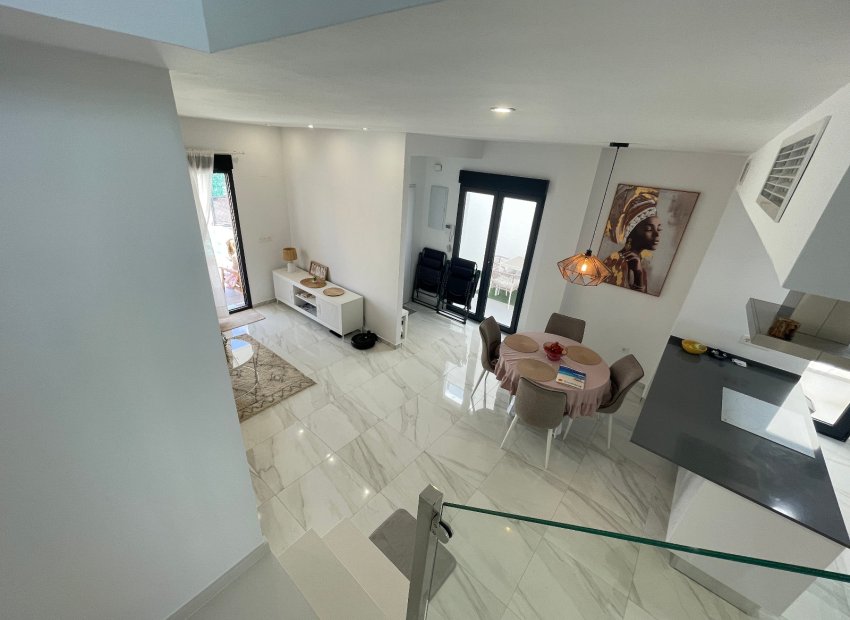 Resale - Villa - Benijofar