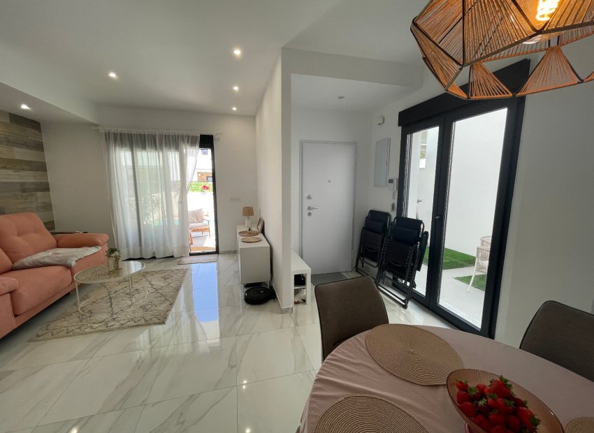 Resale - Villa - Benijofar