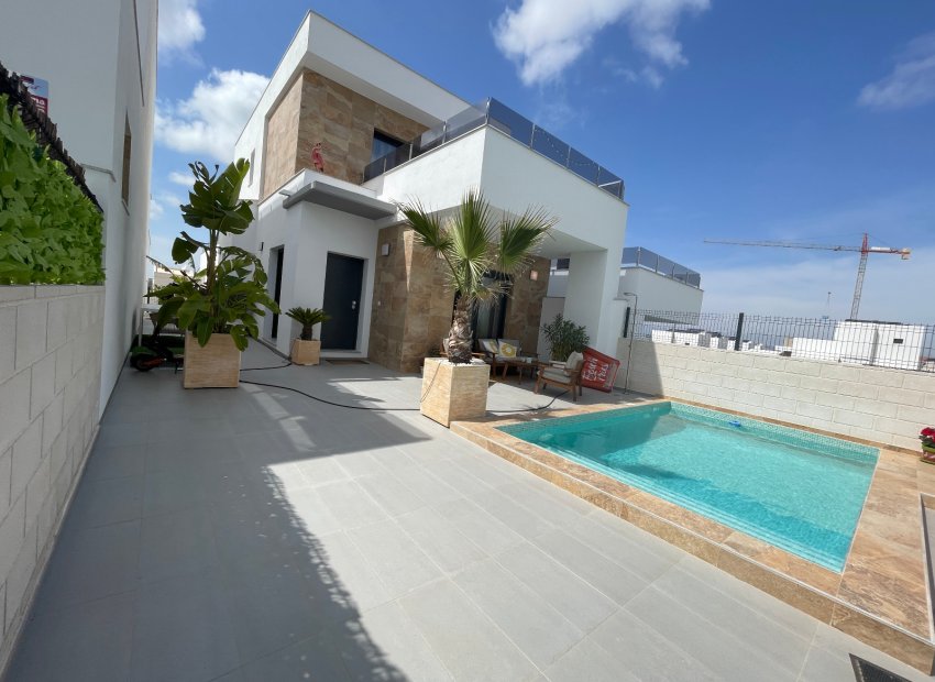 Resale - Villa - Benijofar