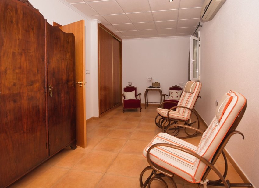 Resale - Villa - Benijofar