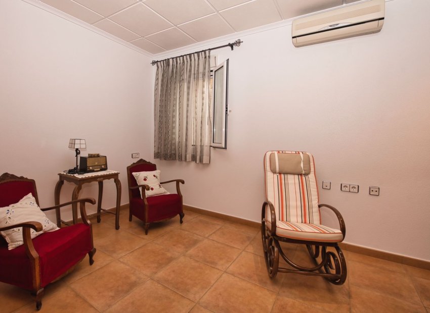 Resale - Villa - Benijofar