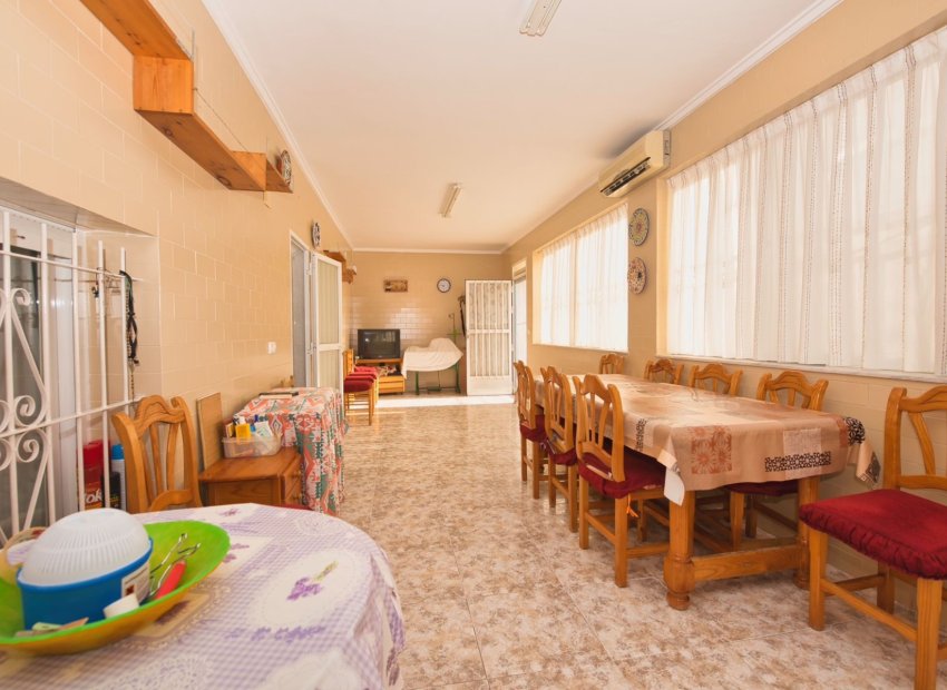 Resale - Villa - Benijofar