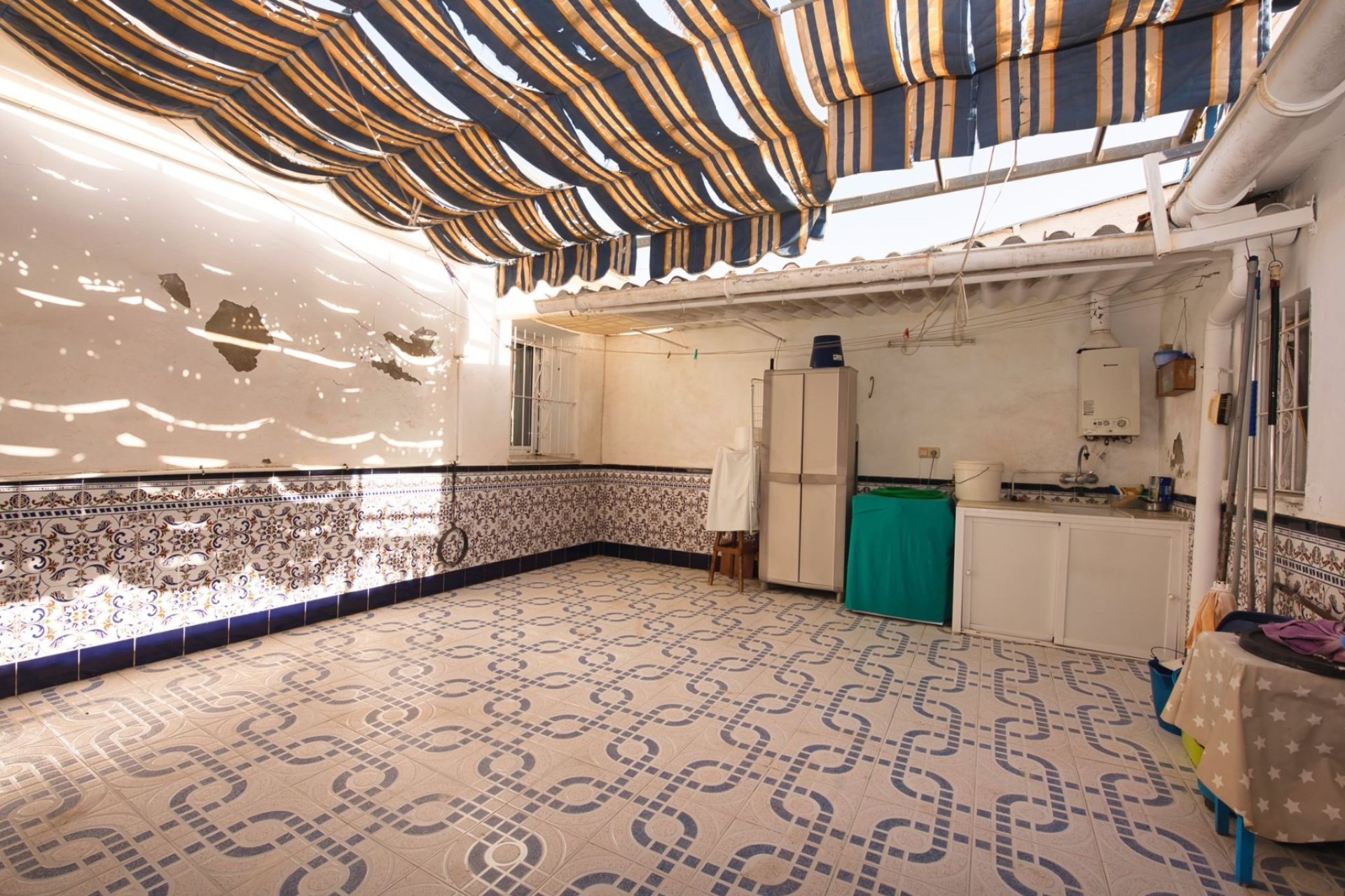 Resale - Villa - Benijofar