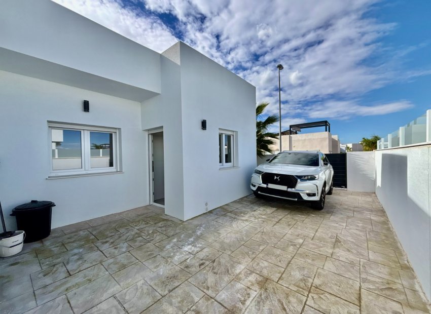 Resale - Villa - Benijofar