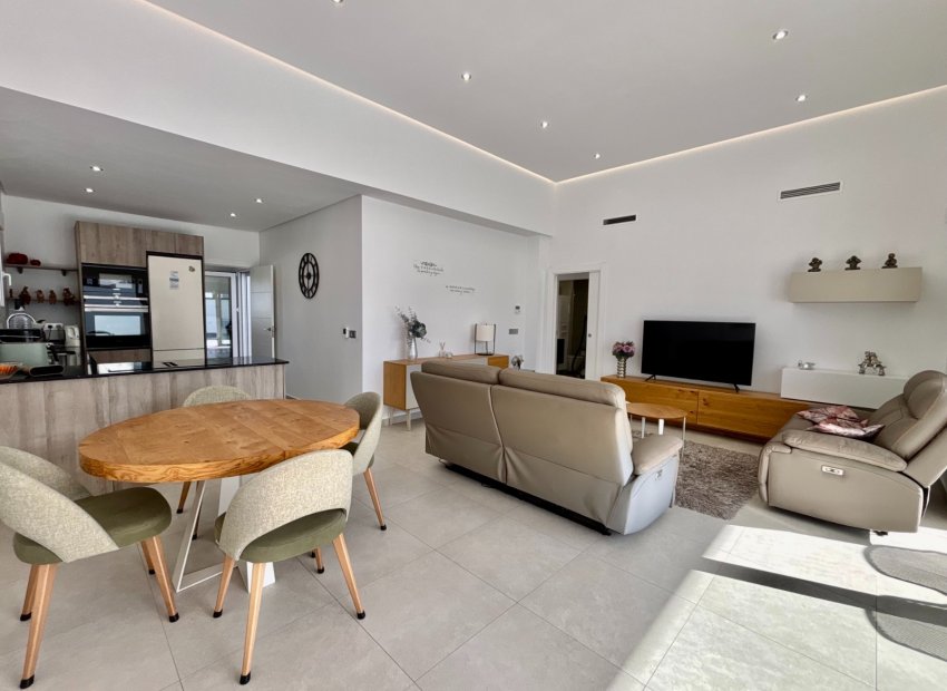 Resale - Villa - Benijofar