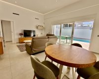 Resale - Villa - Benijofar