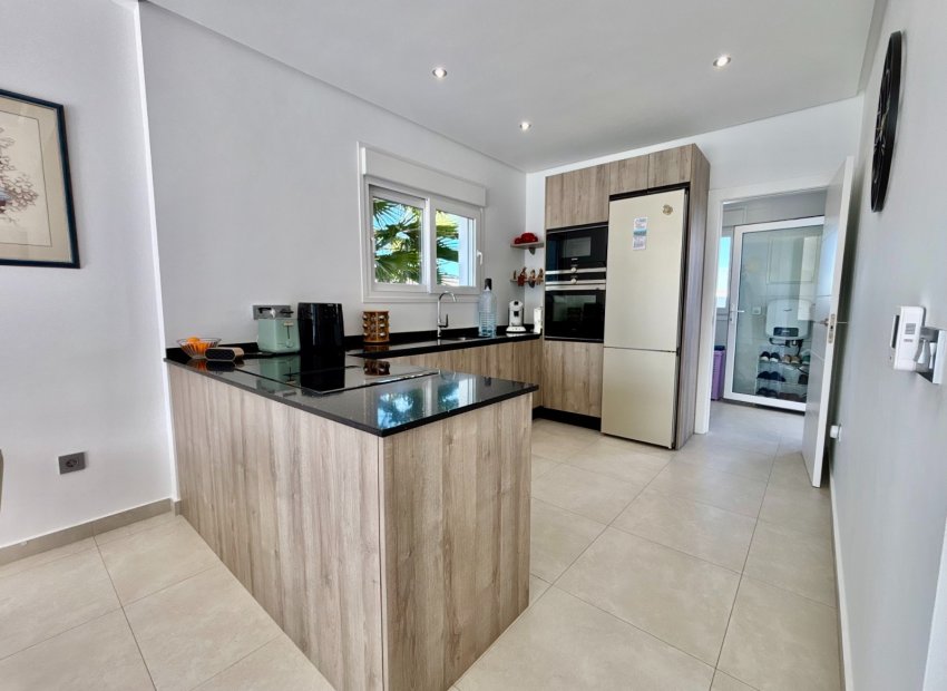 Resale - Villa - Benijofar