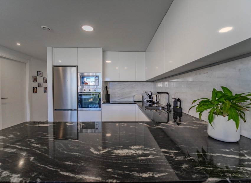 Resale - Villa - Benijofar