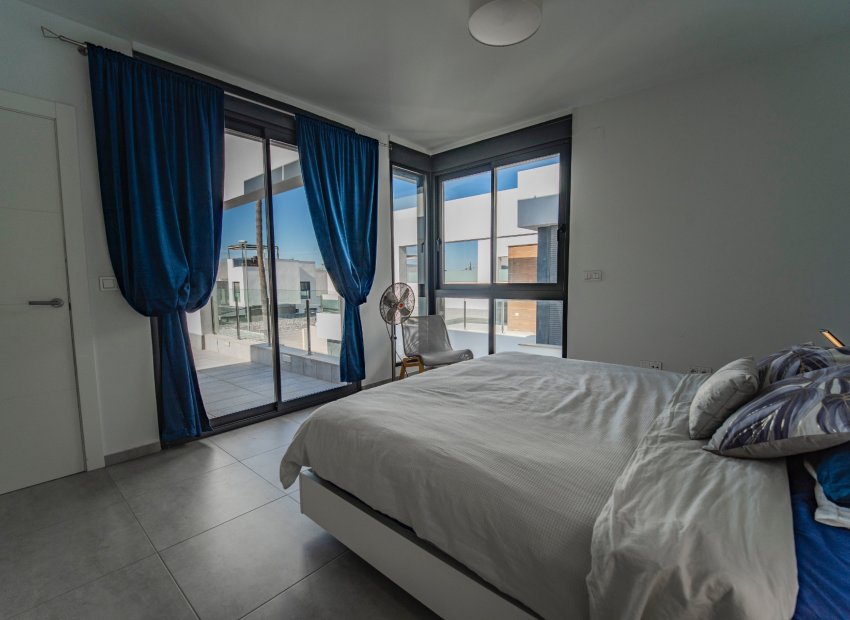 Resale - Villa - Benijofar