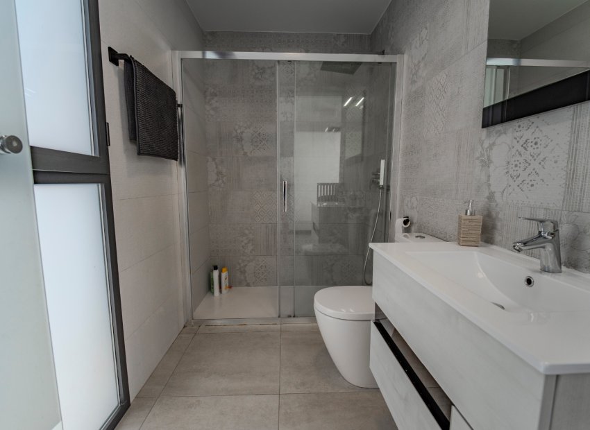 Resale - Villa - Benijofar