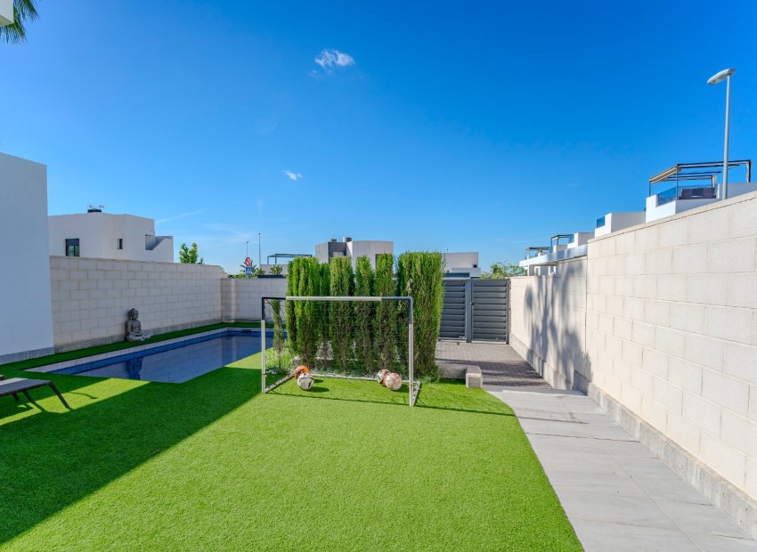 Resale - Villa - Benijofar