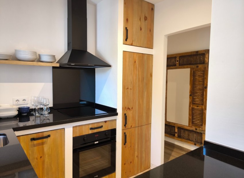 Resale - Villa - Benisa - La Fustera