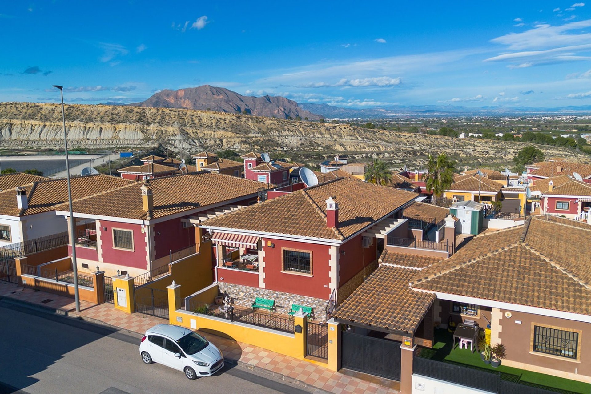 Resale - Villa - Bigastro