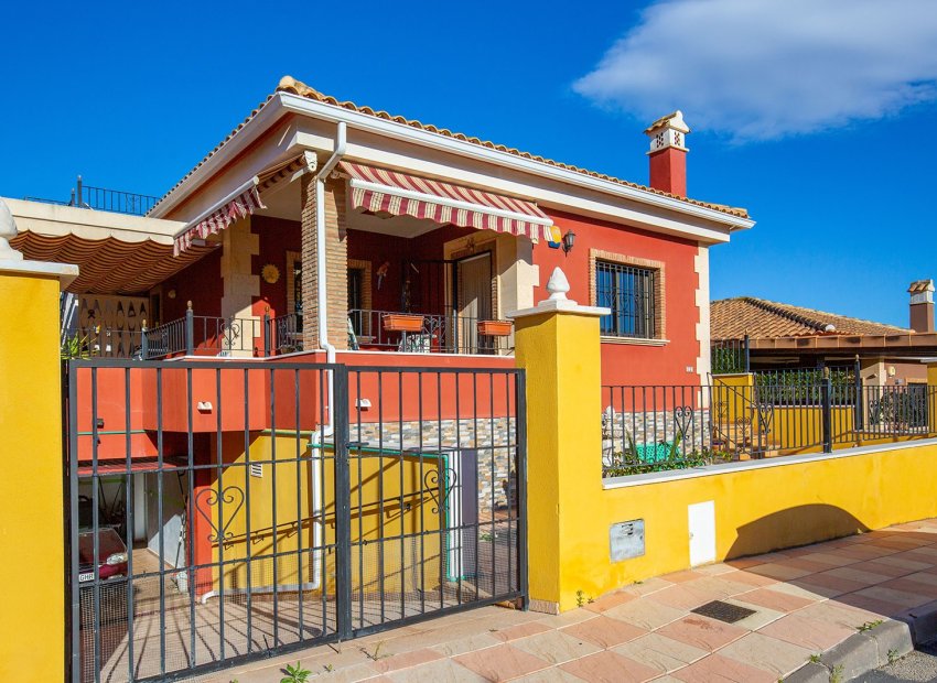 Resale - Villa - Bigastro