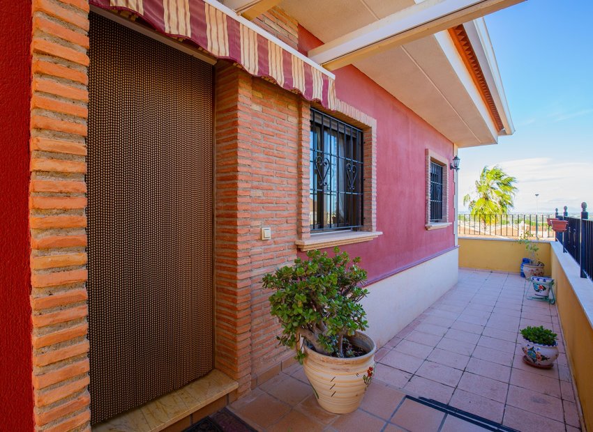 Resale - Villa - Bigastro