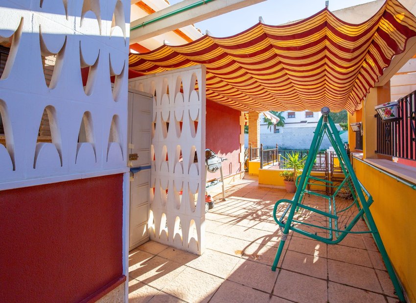 Resale - Villa - Bigastro