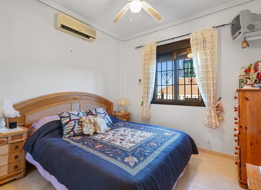 Resale - Villa - Bigastro