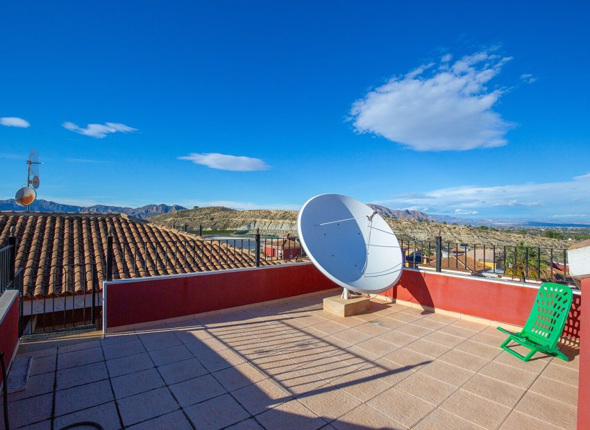 Resale - Villa - Bigastro