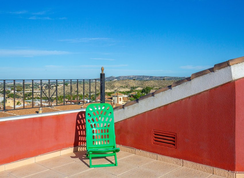 Resale - Villa - Bigastro