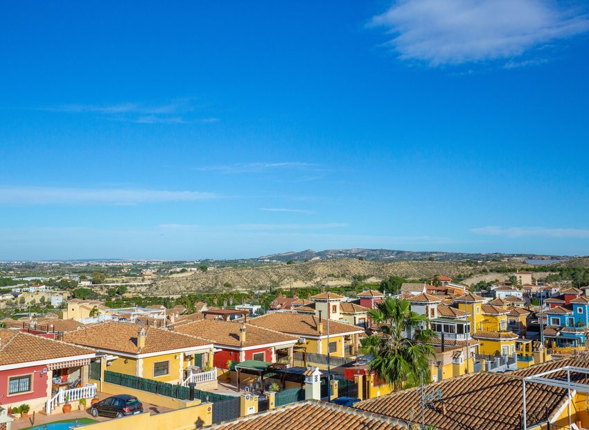 Resale - Villa - Bigastro