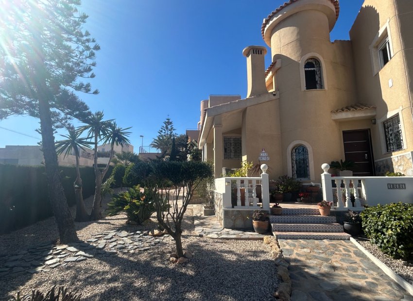 Resale - Villa - Cartagena - Cabo de Palos